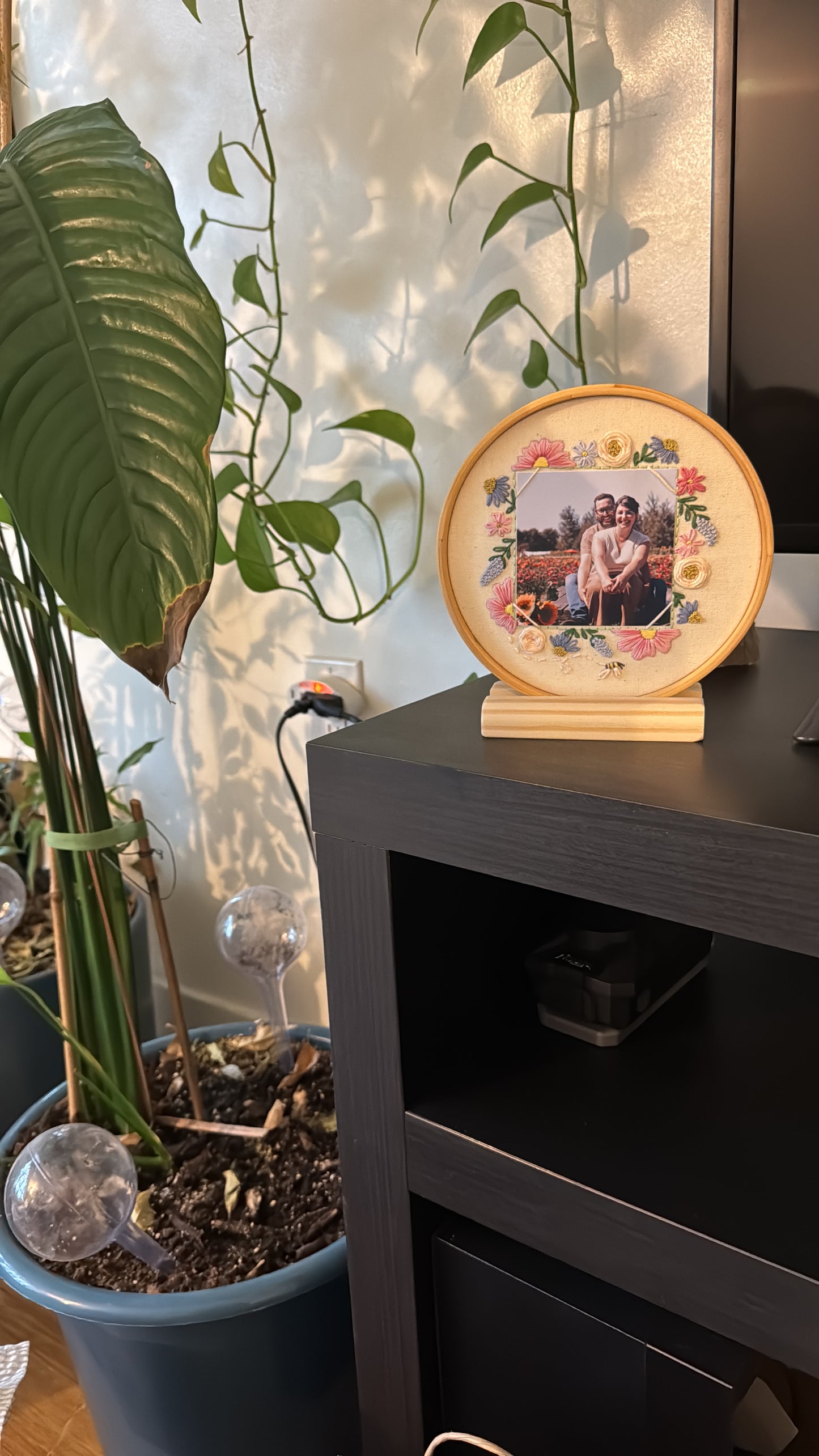 Bloom Frame - a personalized keepsake